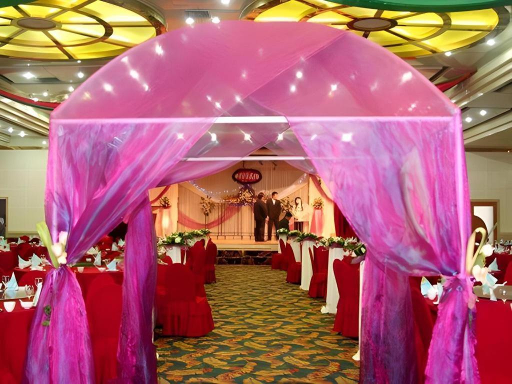 Jinan Yuquan Simpson Hotel Zewnętrze zdjęcie