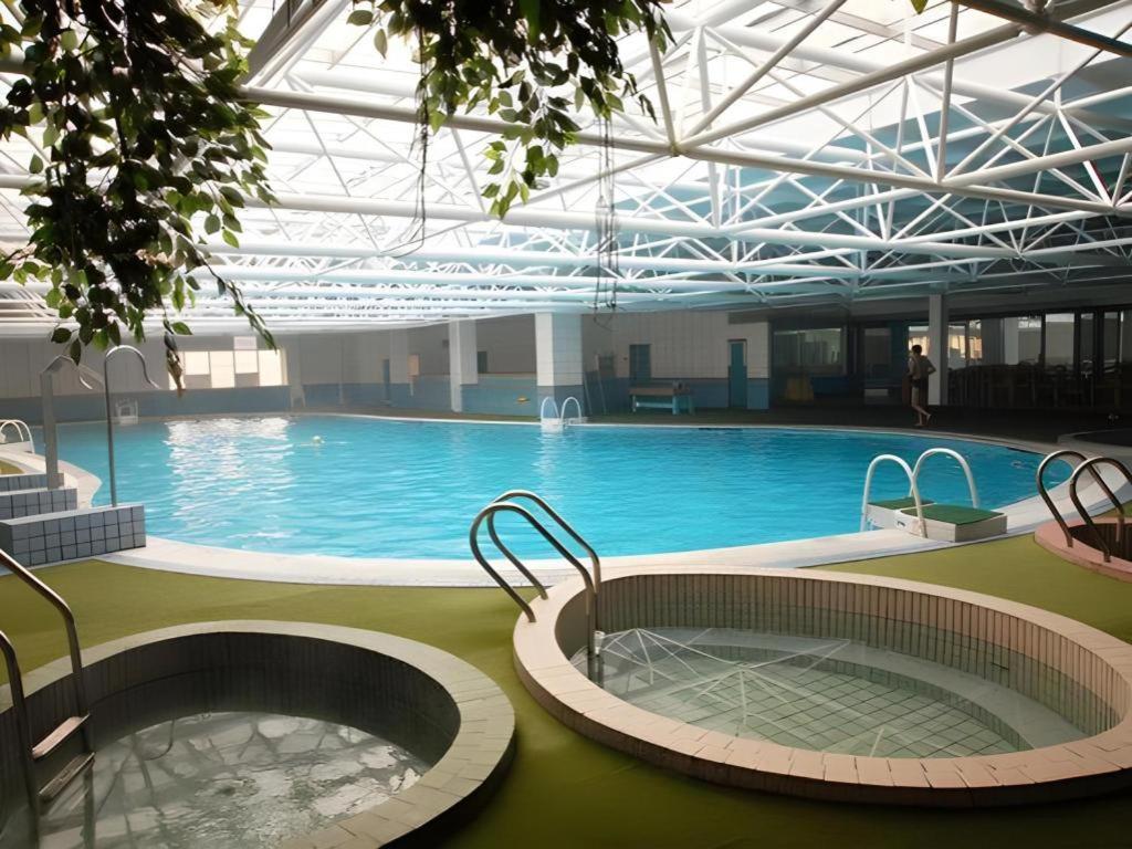 Jinan Yuquan Simpson Hotel Zewnętrze zdjęcie
