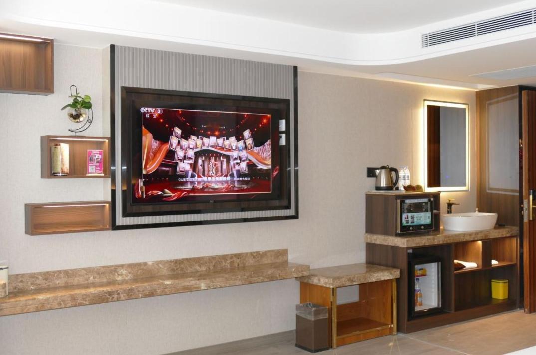 Jinan Yuquan Simpson Hotel Zewnętrze zdjęcie