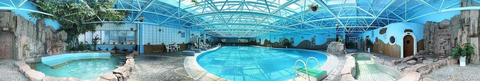 Jinan Yuquan Simpson Hotel Zewnętrze zdjęcie